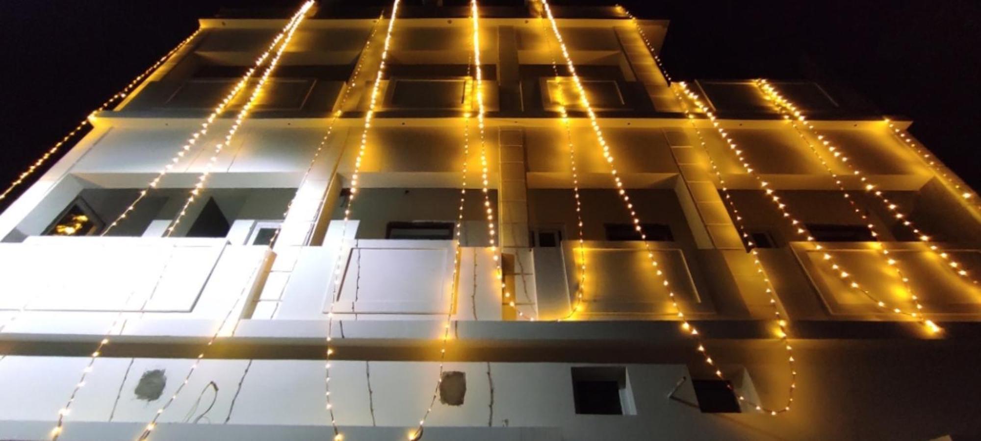 ホテル Sri Vasavi Residency Rāmeswaram エクステリア 写真