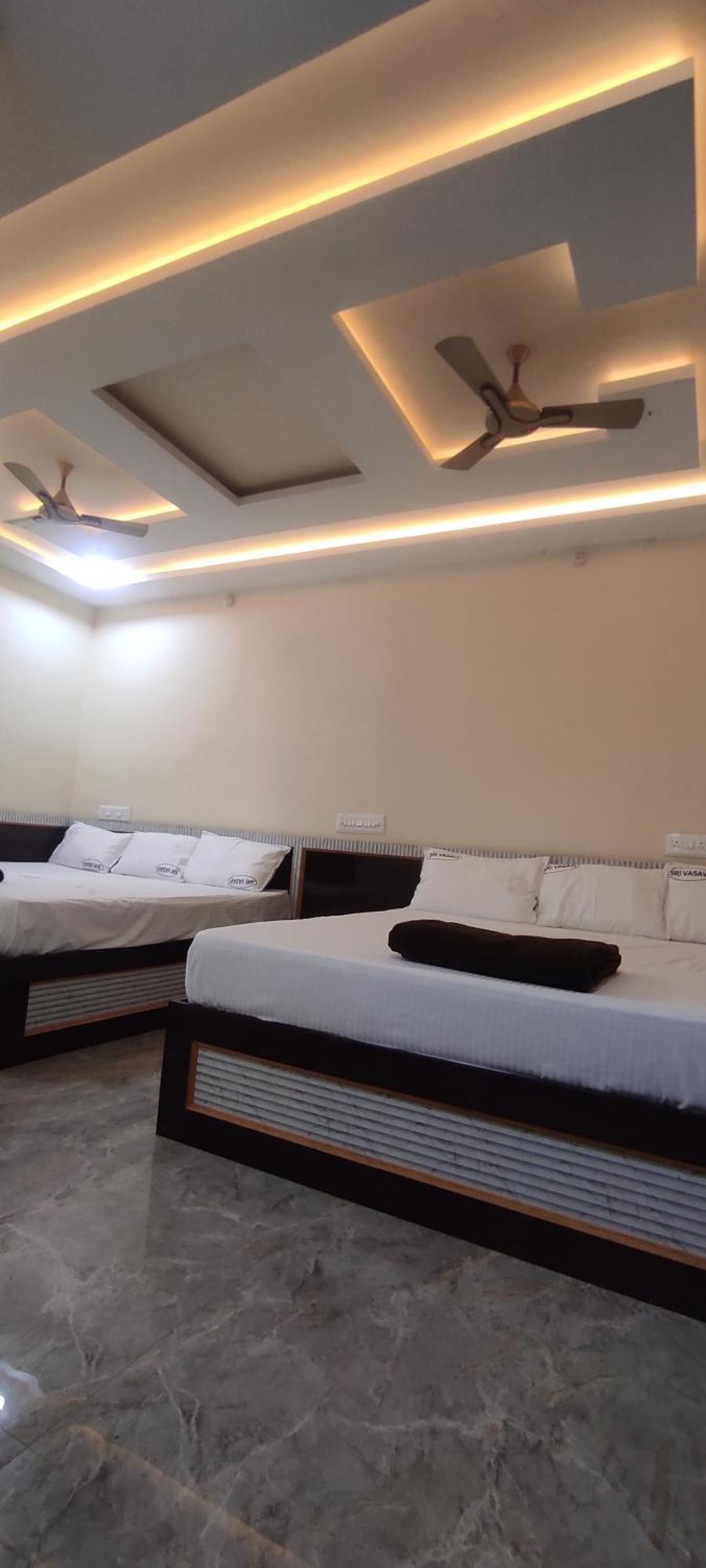 ホテル Sri Vasavi Residency Rāmeswaram エクステリア 写真